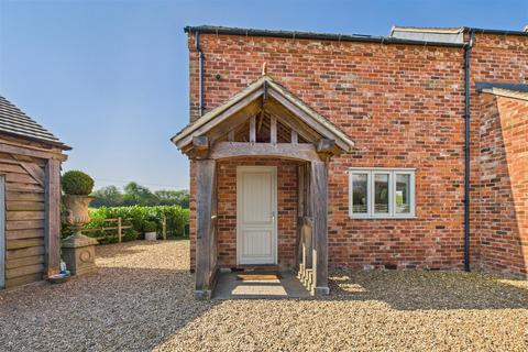 undefined, New Gate Court, Anslow DE13