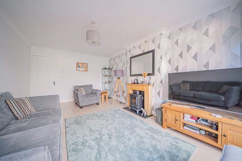 16 Hazel Grove, Hockley Heath, Solihull, B94 6QW