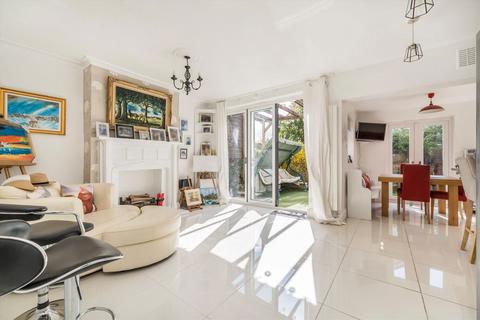 165 Whitton Road, Twickenham, TW2 7QU