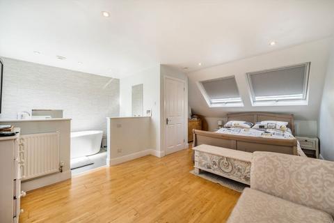 165 Whitton Road, Twickenham, TW2 7QU