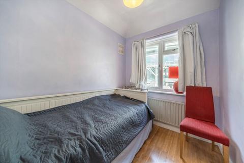165 Whitton Road, Twickenham, TW2 7QU