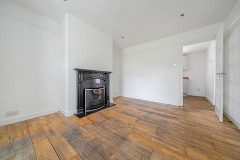 3 bedroom end of terrace house to rent, Moorlands Place, Camberley GU15