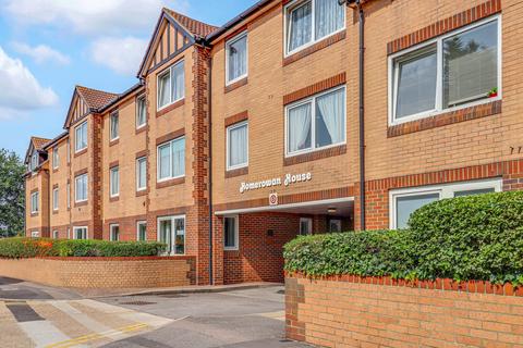 undefined, Station Road, Thorpe Bay SS1