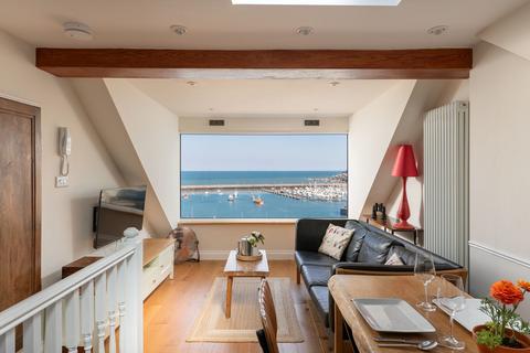 2 bedroom cottage for sale, Sea View Terrace, Brixham, Devon