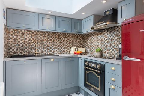 2 bedroom cottage for sale, Sea View Terrace, Brixham, Devon