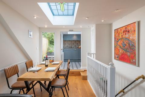 2 bedroom cottage for sale, Sea View Terrace, Brixham, Devon