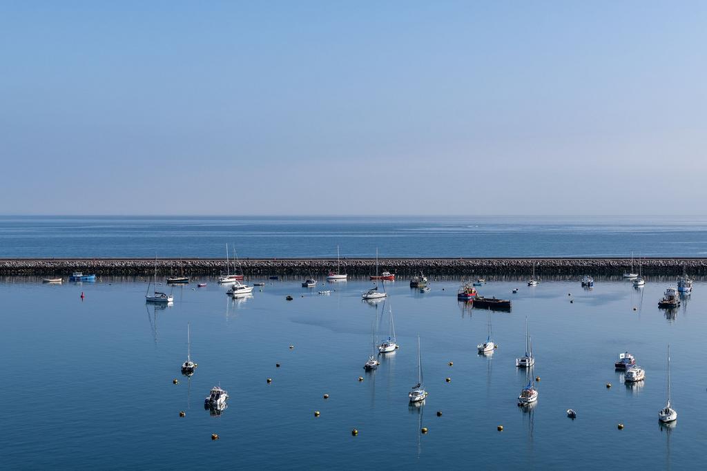 8 Sea View Terrace, Brixham