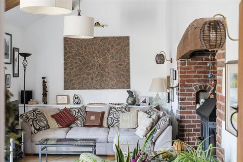 3 bedroom barn conversion for sale, Newpit Lane, Bitton, Bristol