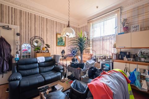 6 bedroom house of multiple occupation for sale, Fitzwilliam Street, Huddersfield HD1