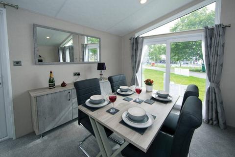 2 bedroom park home for sale, Six Arches Country Park