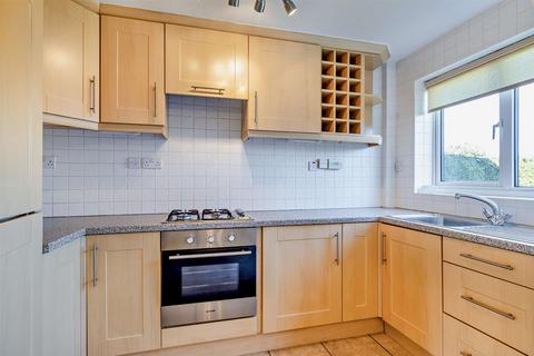 17 Armstrong Walk, Maltby, Rotherham, S66 8QQ