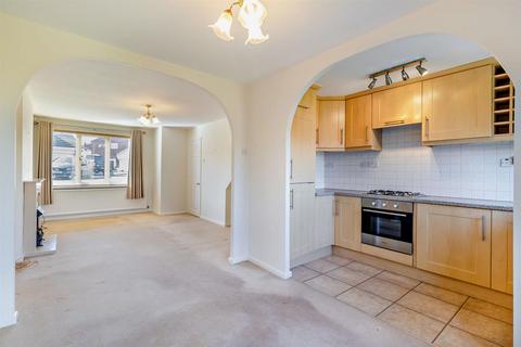 17 Armstrong Walk, Maltby, Rotherham, S66 8QQ