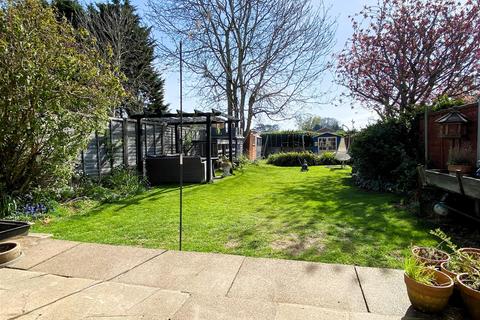 3 bedroom semi-detached house for sale, Fosse Way, Syston, Leicester