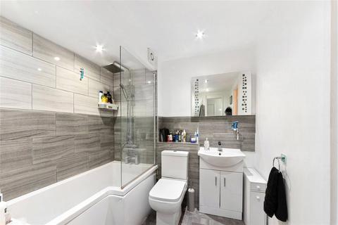 18 Undine Road, London, E14 9UW