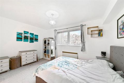 18 Undine Road, London, E14 9UW