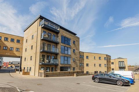 2 bedroom apartment for sale, Millers Hill, Ramsgate