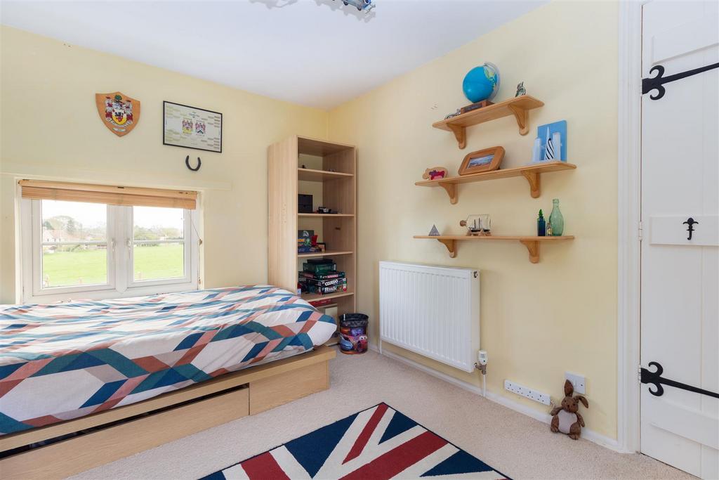 Bedroom-2-2.jpg
