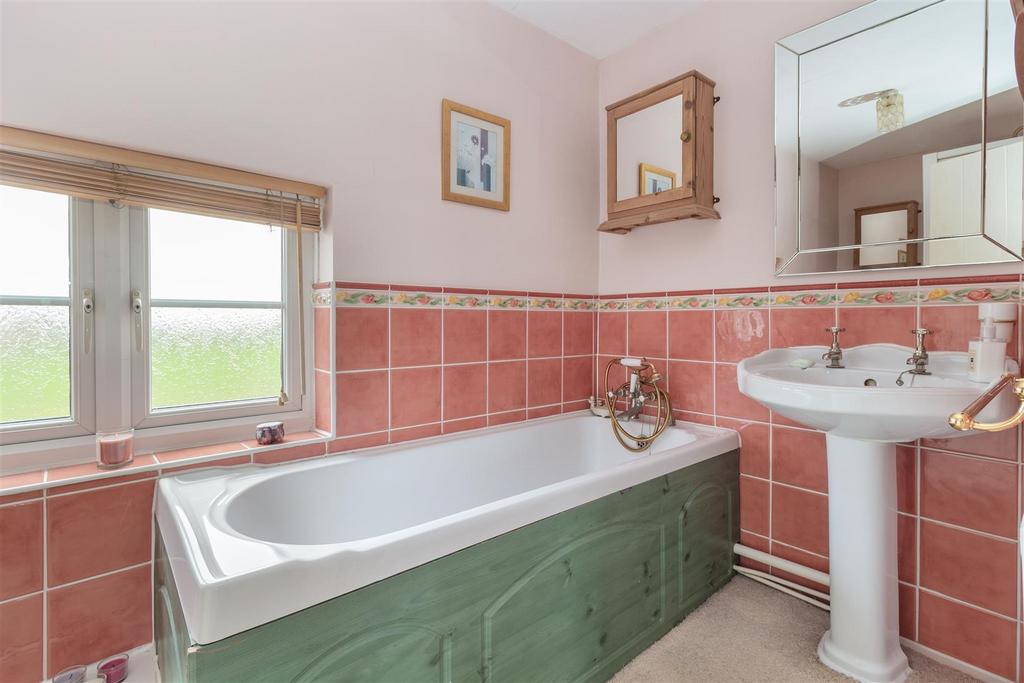 Bathroom-1-1.jpg