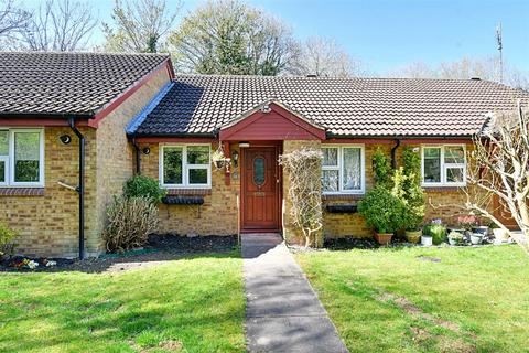 2 bedroom bungalow for sale, Braziers Field, HERTFORD SG13