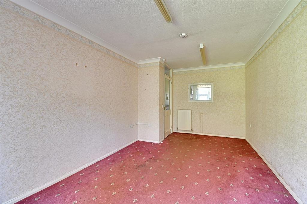 Living Room 2.jpg