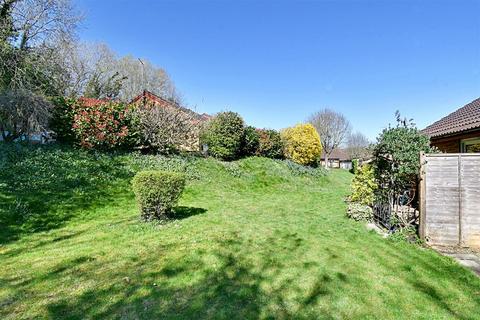2 bedroom bungalow for sale, Braziers Field, HERTFORD SG13