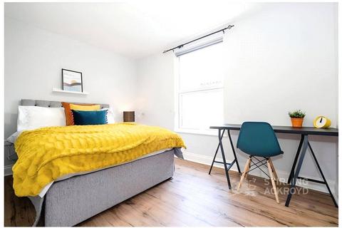 undefined, Waterloo Road, Aldershot, Hampshire, GU12