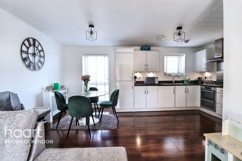 61 Brinson Way, Aveley, South Ockendon, RM15 4EF