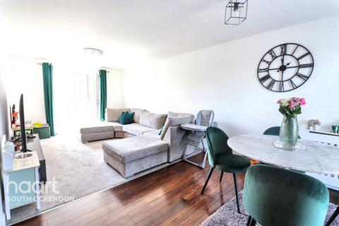 61 Brinson Way, Aveley, South Ockendon, RM15 4EF