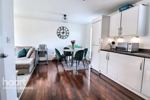 61 Brinson Way, Aveley, South Ockendon, RM15 4EF