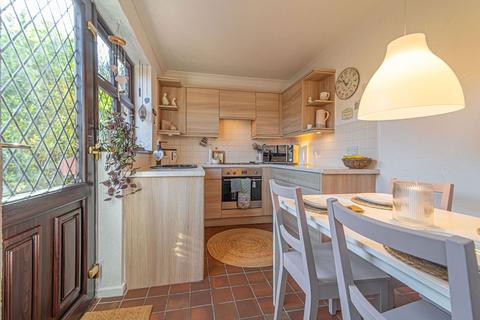 1 Aster Close, St Mellons, Cardiff, CF3 0JB