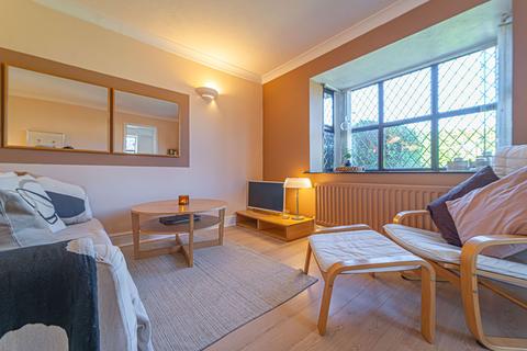 1 Aster Close, St Mellons, Cardiff, CF3 0JB