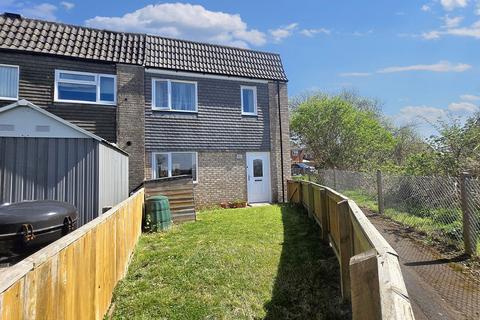 2 bedroom end of terrace house for sale, Lambrok Road, Trowbridge BA14