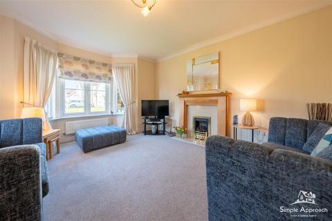 4 bedroom house for sale, Madoch Square, Glencarse, Perth