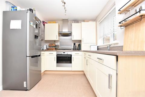 3 bedroom townhouse for sale, Settle Vale, Morley, Leeds, West Yorkshire
