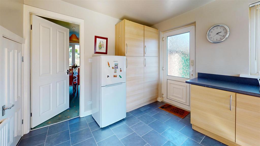 Millholme-Rise-Kitchen.jpg