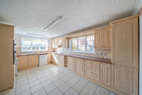 4 bedroom detached house for sale, Foster Close, Timberland, Lincoln, Lincolnshire, LN4