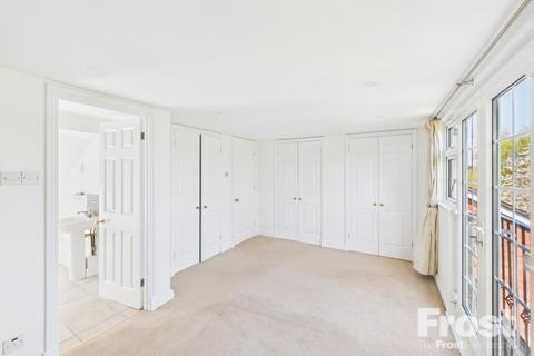 36 Penn Road, Datchet, Slough, SL3 9HT