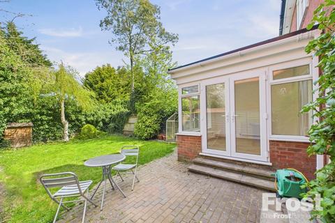36 Penn Road, Datchet, Slough, SL3 9HT