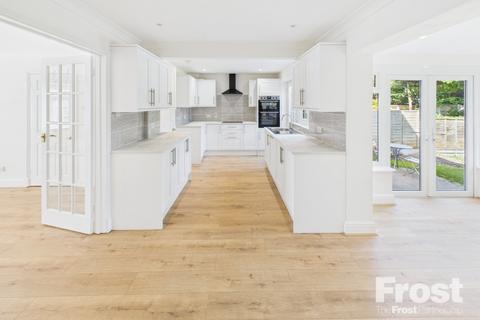 36 Penn Road, Datchet, Slough, SL3 9HT