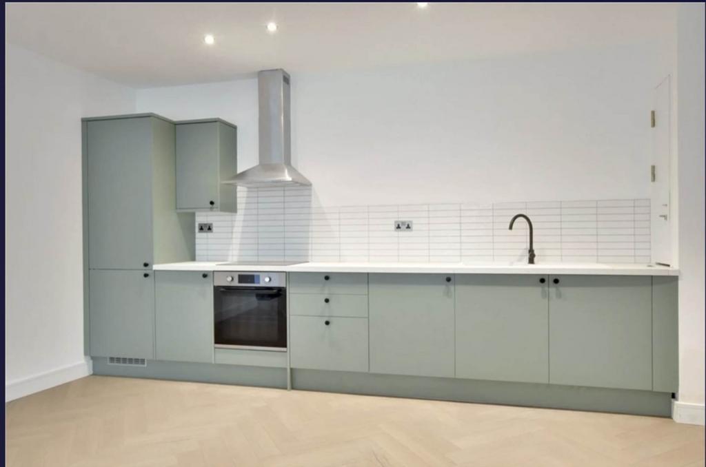 Apartment in London - View 2