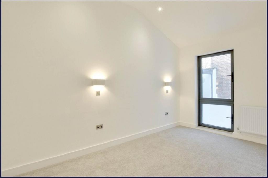 Apartment in London - View 3