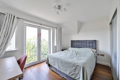 2 bedroom flat to rent, Richmond Road, Kingston, Kingston upon Thames, KT2