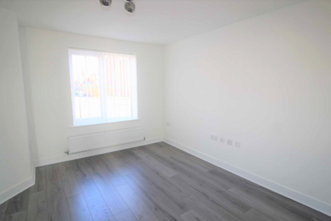 3 bedroom detached house to rent, Beaminster Avenue, Preston PR4