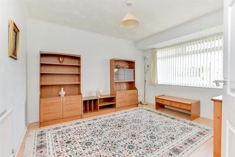 4 bedroom semi-detached bungalow for sale, Twyford Road, Worthing