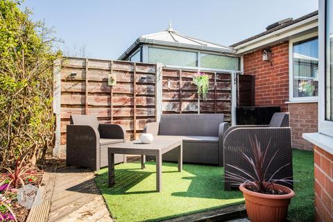 33 Harris Drive, Bury, BL9 8PS