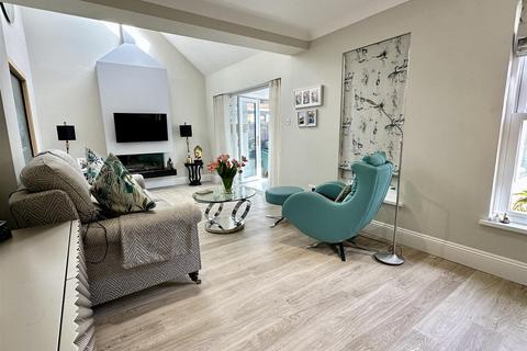 32a Evesham Street, Alcester, B49 5DW
