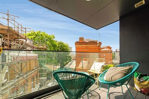 1 bedroom flat for sale, Esker Place, London E2