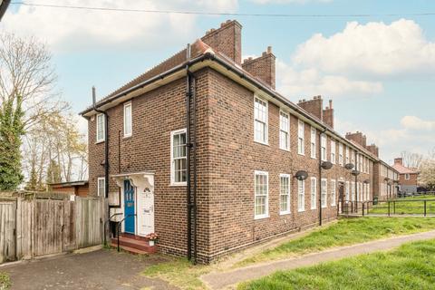 undefined, Inigo Jones Road, Charlton, London, SE7
