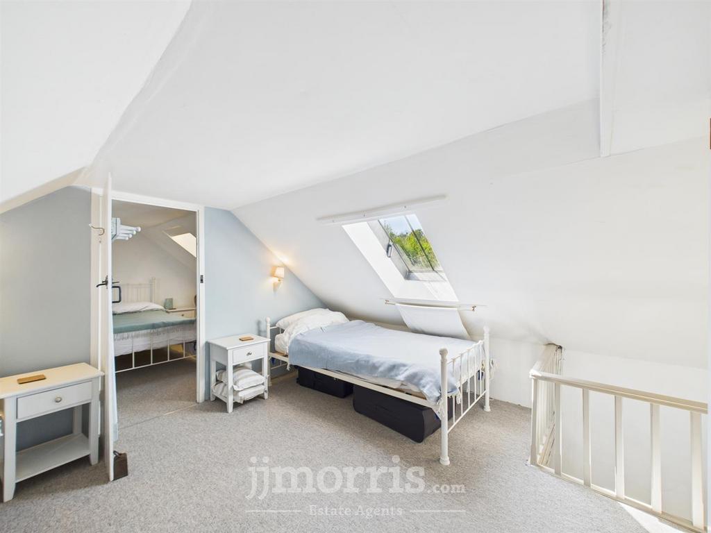 Study/Play Room/Bedroom 1
