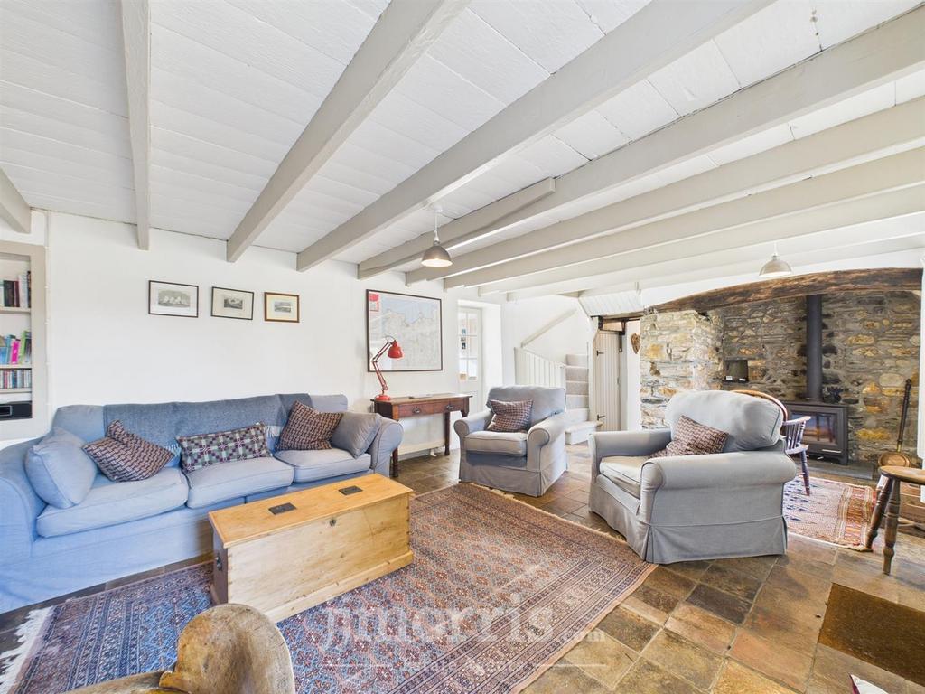 Sitting/Dining Room